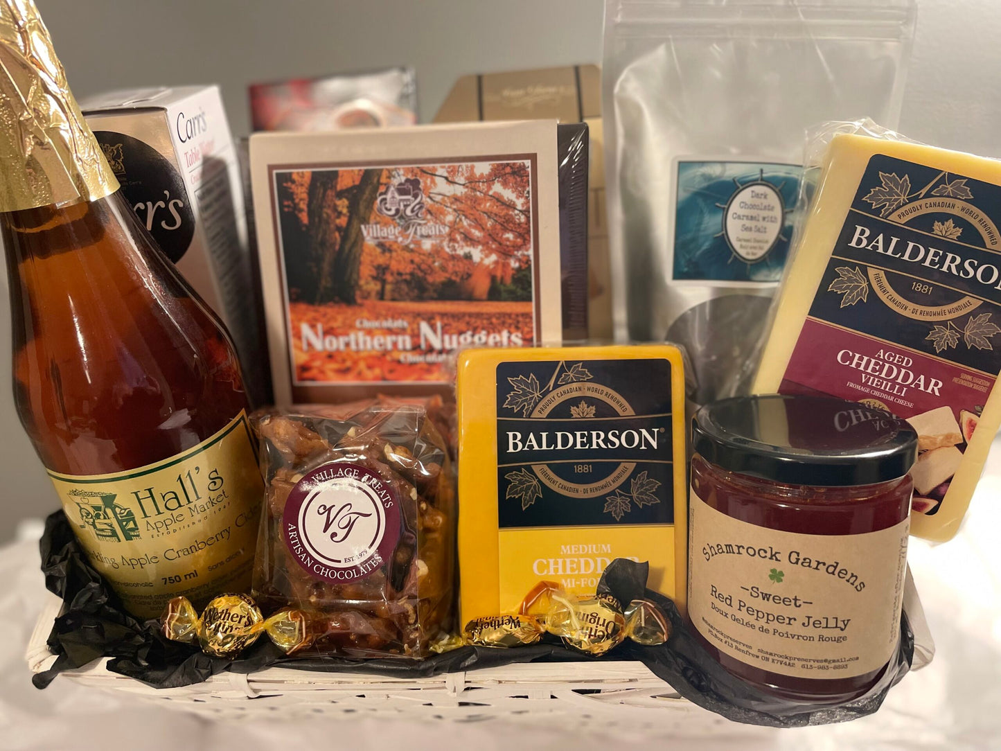 CONGRATULATIONS! Basket