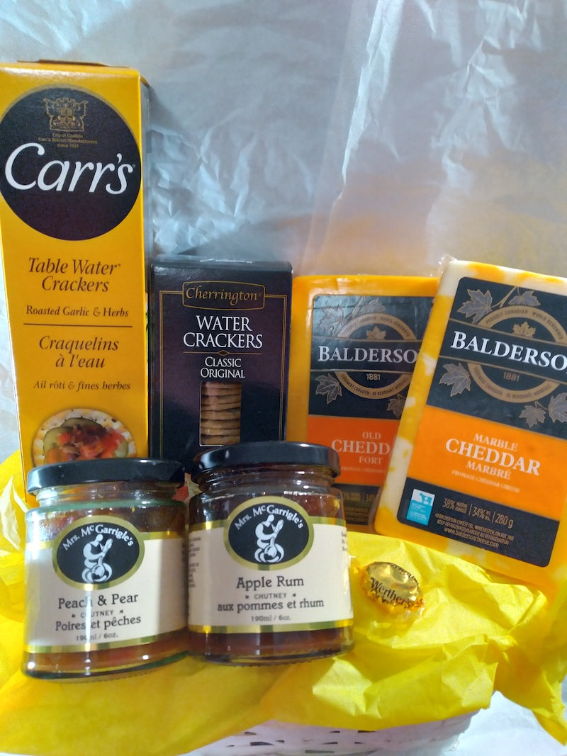 CHEESE AND CHUTNEY BASKET